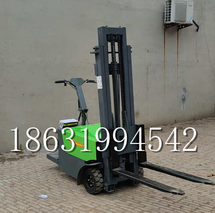 黄石市优程全电动叉车插腿式堆高车液压装卸车1.5吨升高小型站驾式铲车